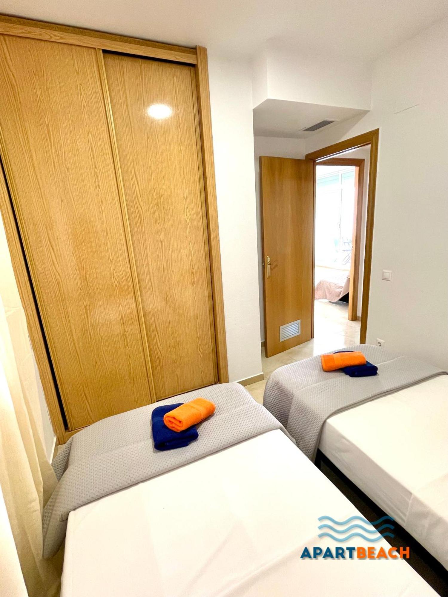 Apartbeach Golden I Muy Luminoso Junto Playa Y Climatizado Salou Exterior foto
